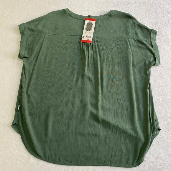 Orvis Blouse V-Neck, Button Front, Dolman Sleeve, Green, Crepe, Medium NWT - Picture 8 of 13